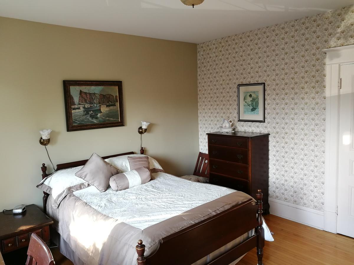 Downtown Bed & Breakfast Moncton Exterior photo